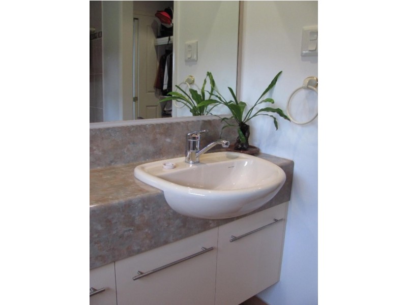 177 Daisy Dell Road, Bororen QLD 4678