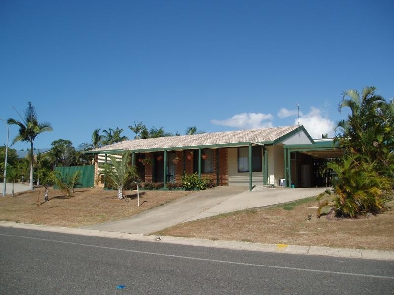 1 Denchley Street, Tannum Sands QLD 4680