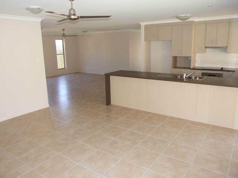 23 BAUHINIA STREET, Boyne Island QLD 4680