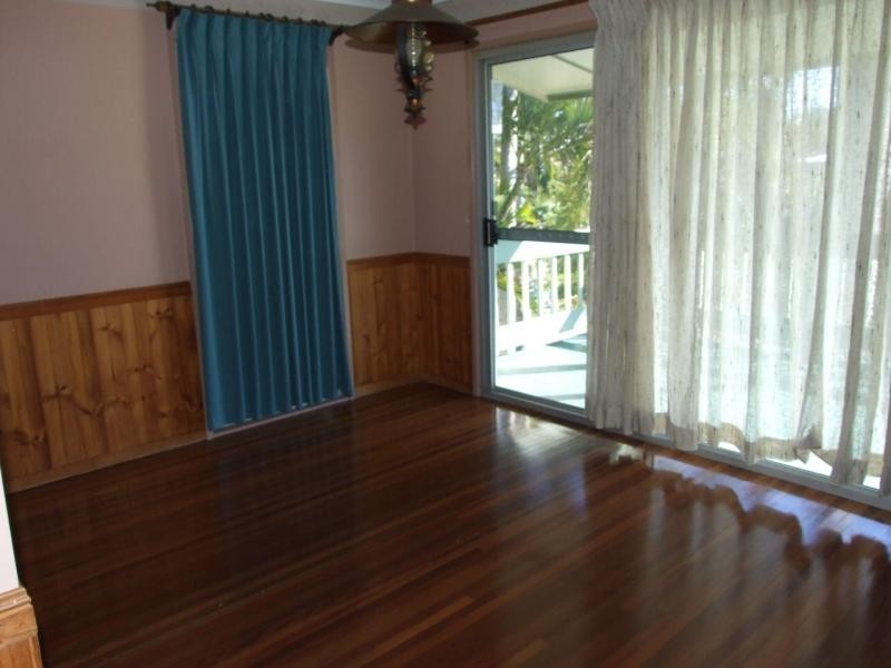 5 ANDREW COURT, Boyne Island QLD 4680