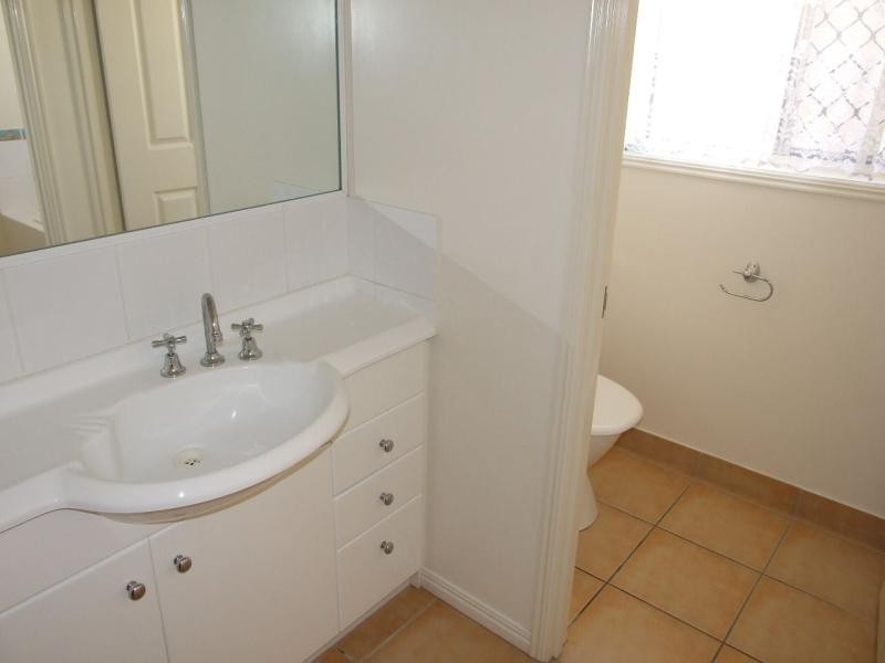 4 RIVERSIDE DRIVE, Tannum Sands QLD 4680