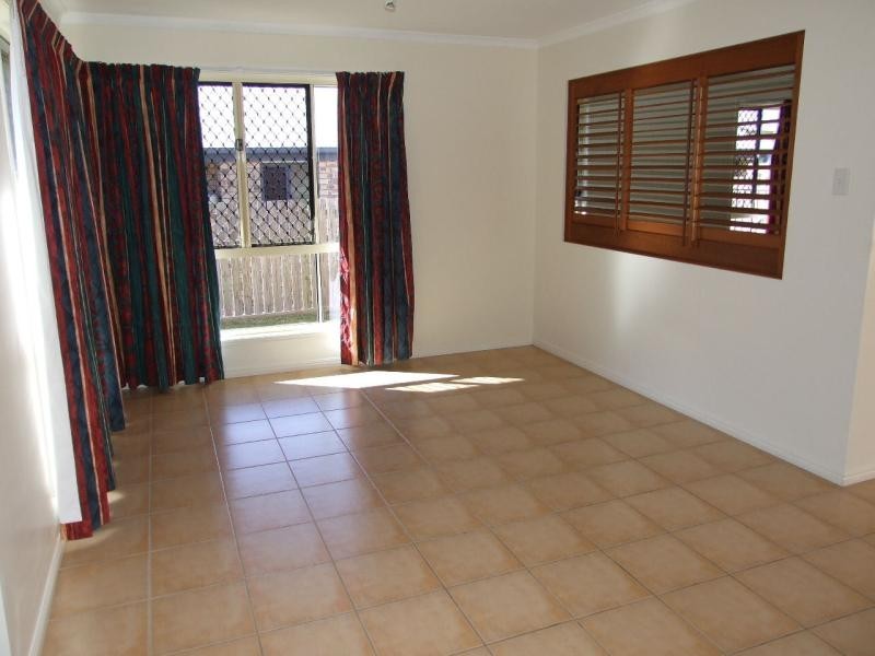 4 RIVERSIDE DRIVE, Tannum Sands QLD 4680