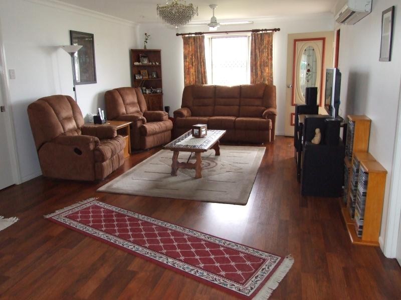 33 GOLF VIEW DRIVE, Boyne Island QLD 4680