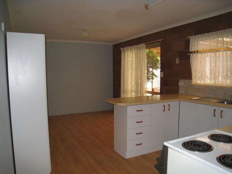 11 Tyson Crescent, Tannum Sands QLD 4680