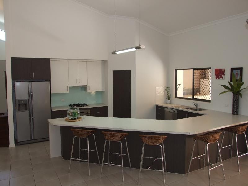 26 MCLEOD STREET, Boyne Island QLD 4680