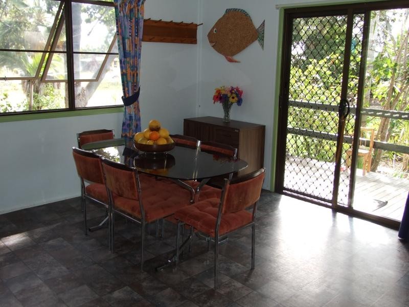 12 Ronpen Close, Tannum Sands QLD 4680