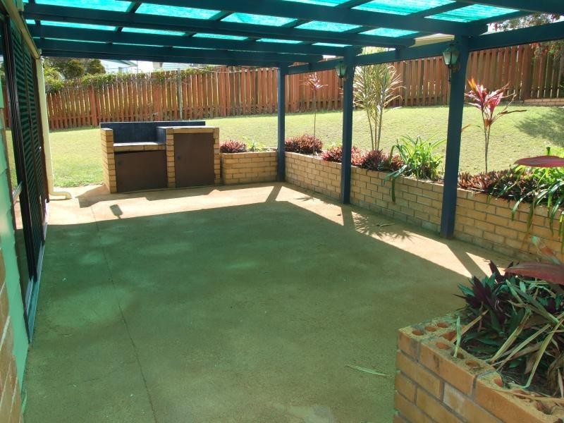 35 Edward Street, Boyne Island QLD 4680