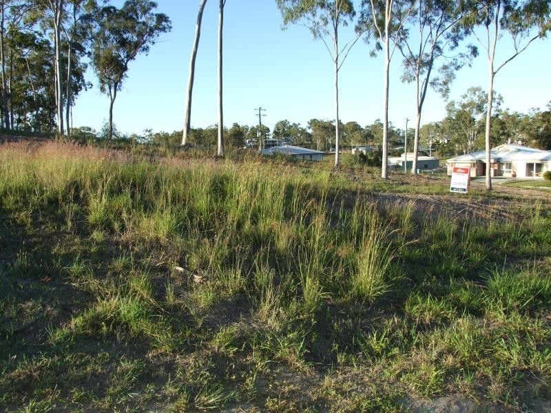 19 Ronald Cres, Benaraby QLD 4680