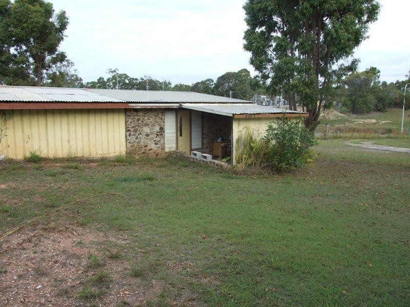 18 McLeod Street, Boyne Island QLD 4680