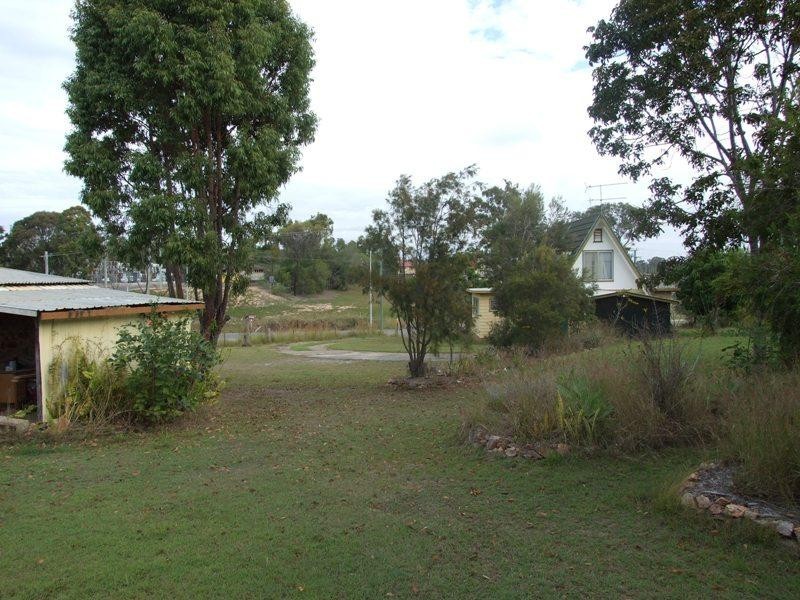 18 McLeod Street, Boyne Island QLD 4680