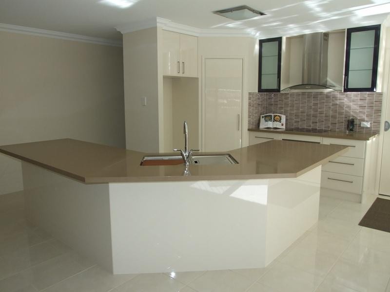 18 Melanie Court, Boyne Island QLD 4680