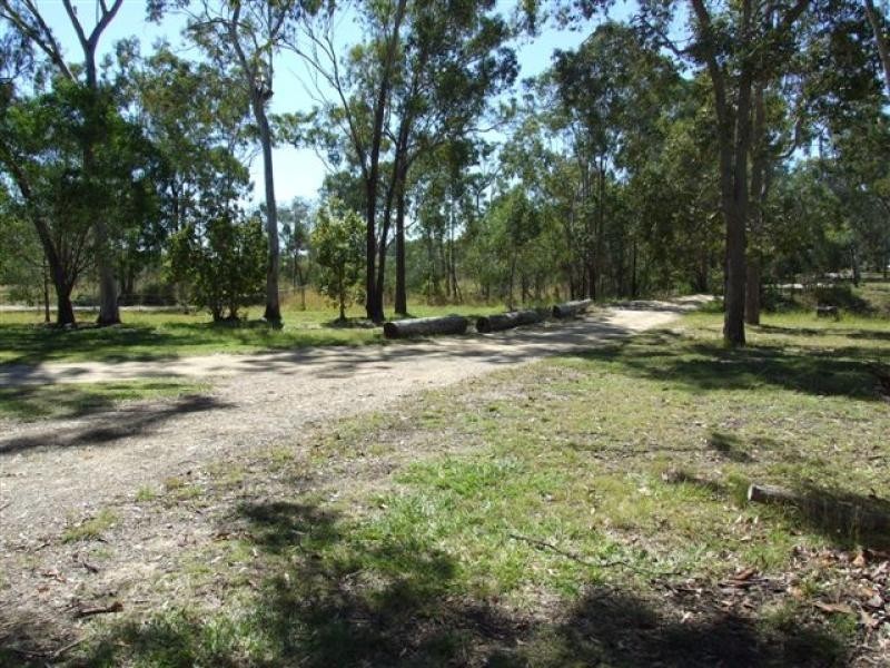 25 Findling Road, Boyne Island QLD 4680