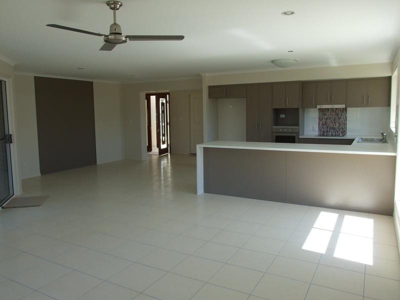 39 Hennie Drive, Benaraby QLD 4680
