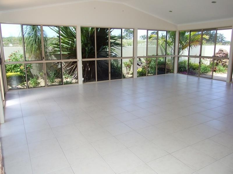 21 Tarcoola Drive, Boyne Island QLD 4680