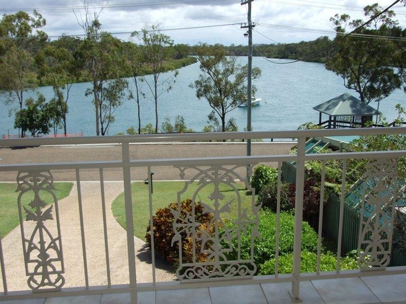 21 Tarcoola Drive, Boyne Island QLD 4680