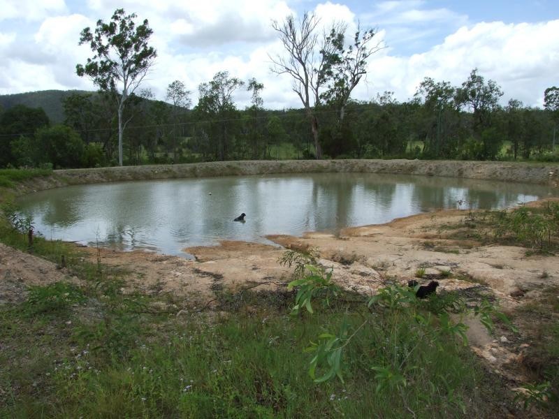 1368 Fingerboard Road, Mount Tom QLD 4677