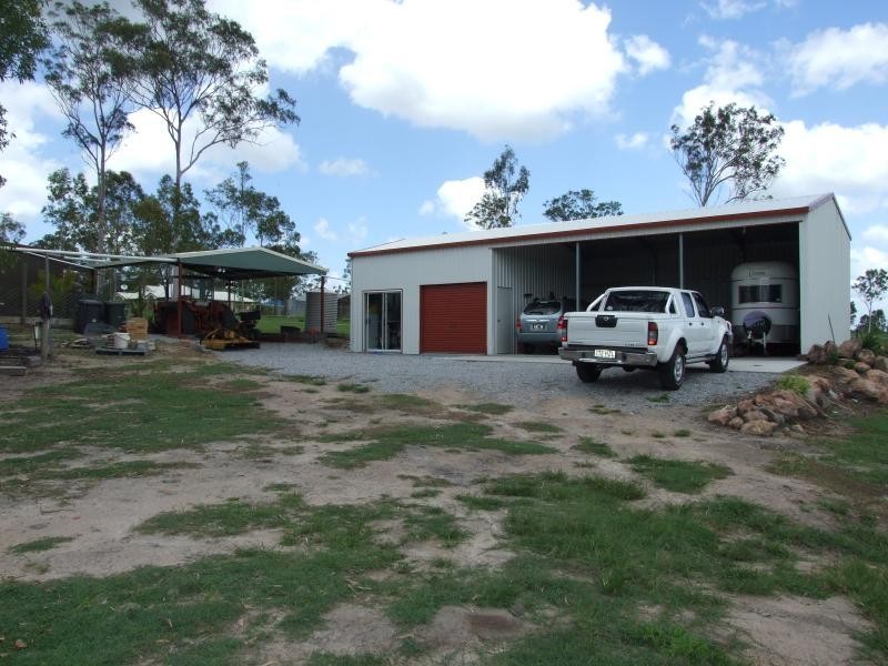 1368 Fingerboard Road, Mount Tom QLD 4677