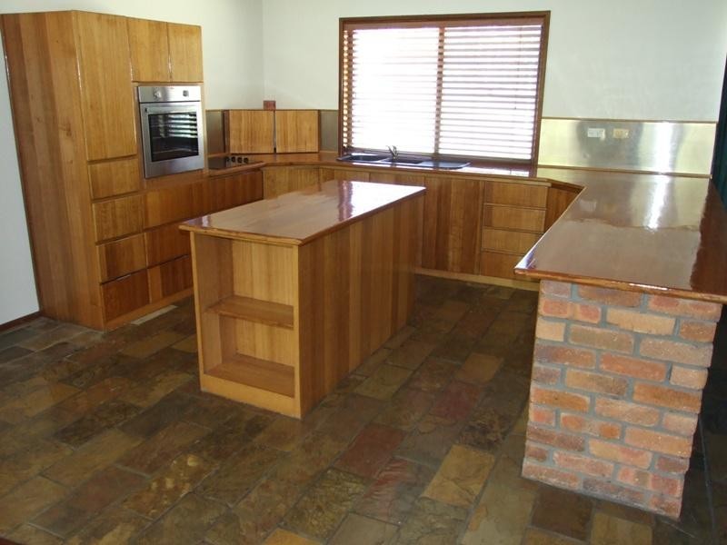 9 Copper Cres, Tannum Sands QLD 4680