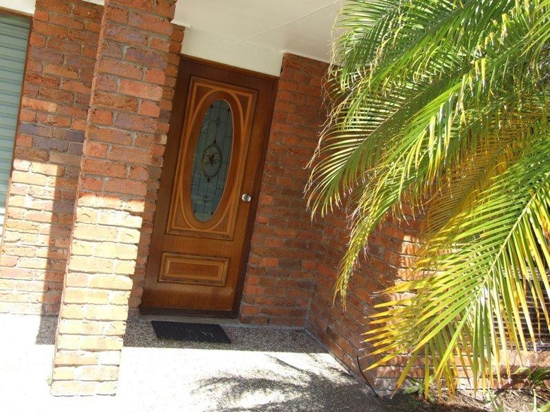 9 Copper Cres, Tannum Sands QLD 4680