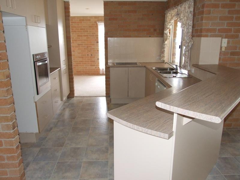 39 Latrobe Street, Tannum Sands QLD 4680