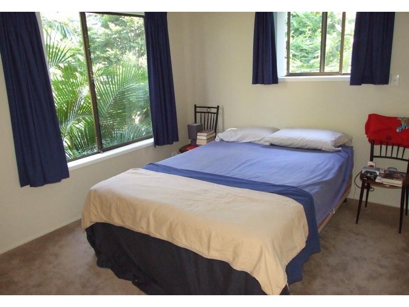 4 School Street, Tannum Sands QLD 4680