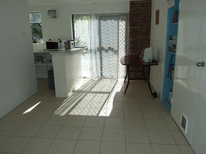 4 School Street, Tannum Sands QLD 4680