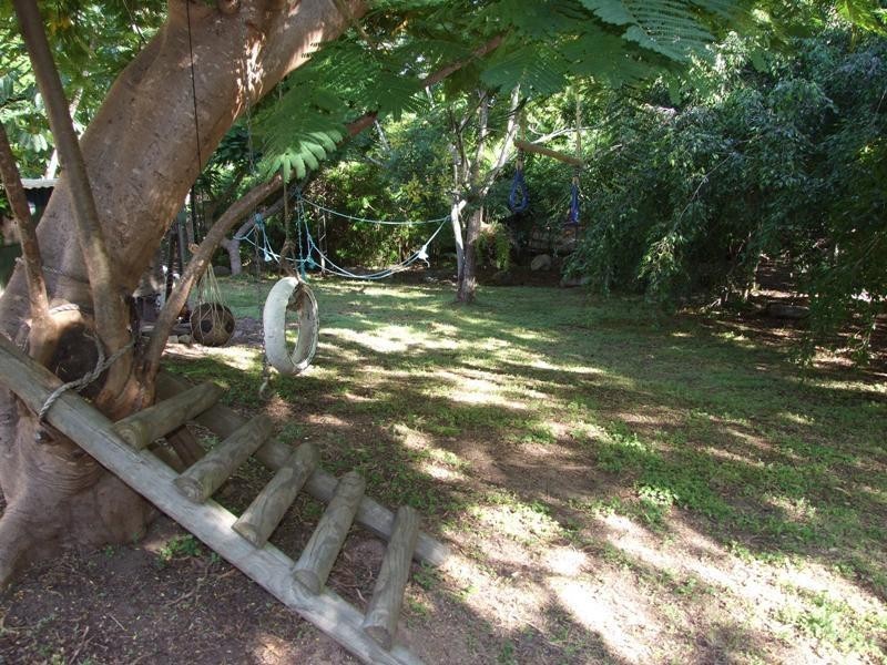 4 School Street, Tannum Sands QLD 4680