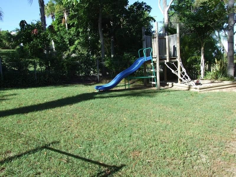 4 School Street, Tannum Sands QLD 4680