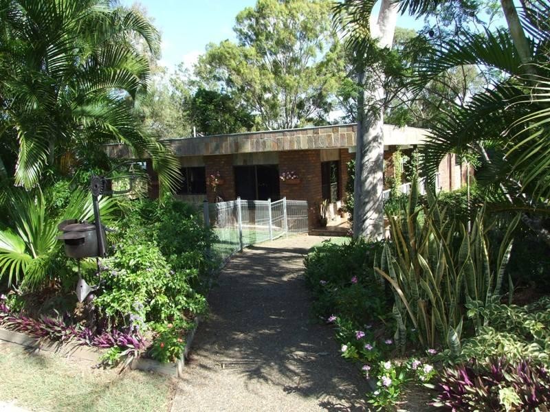 4 School Street, Tannum Sands QLD 4680