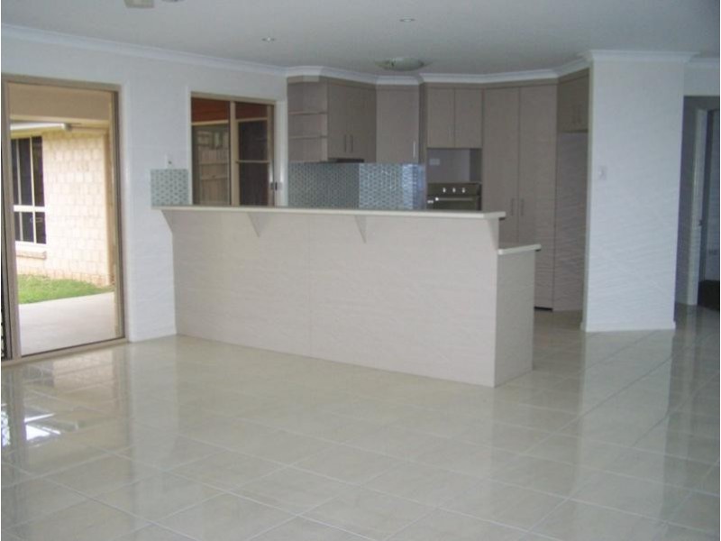 48 Bauhinia Street, Boyne Island QLD 4680