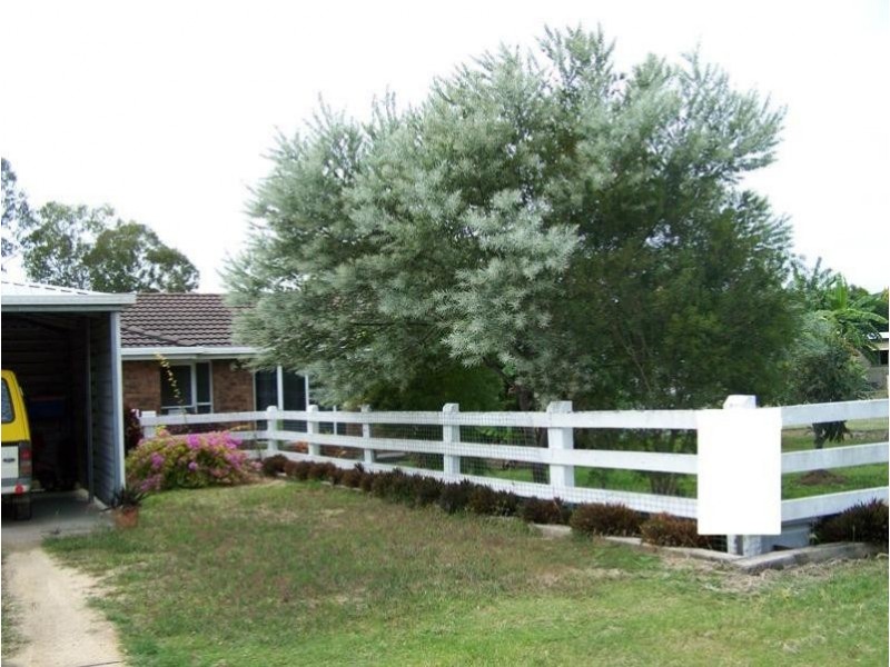 18 Wadeleigh Street, Bororen QLD 4678