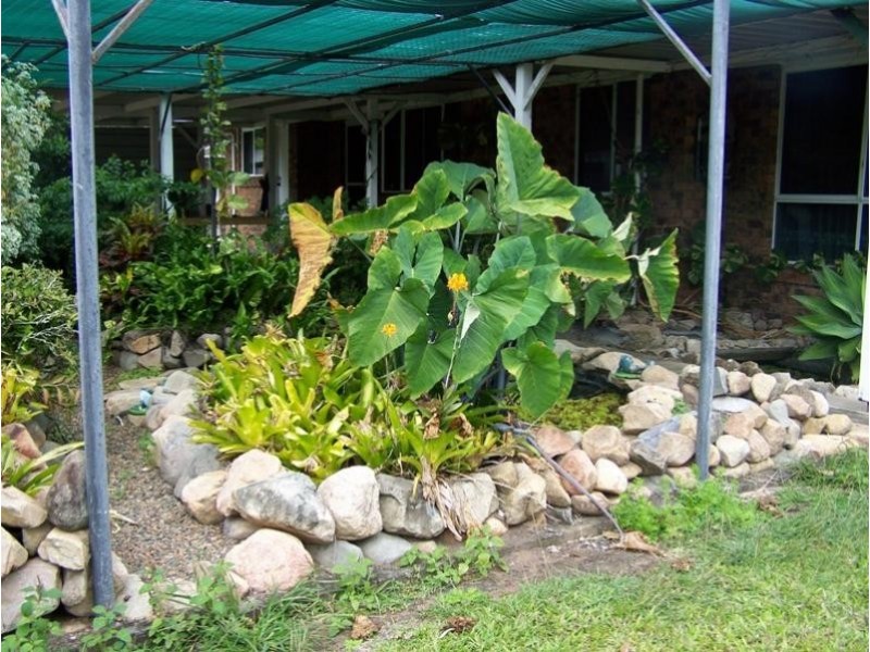 18 Wadeleigh Street, Bororen QLD 4678