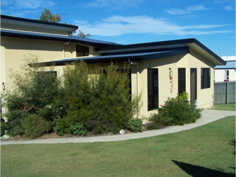 36 Pryde Street, Tannum Sands QLD 4680