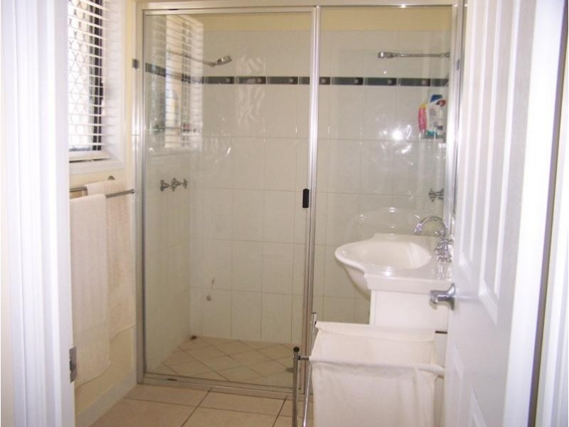 42 Ronald Crescent, Benaraby QLD 4680