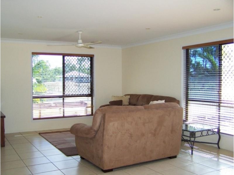 42 Ronald Crescent, Benaraby QLD 4680