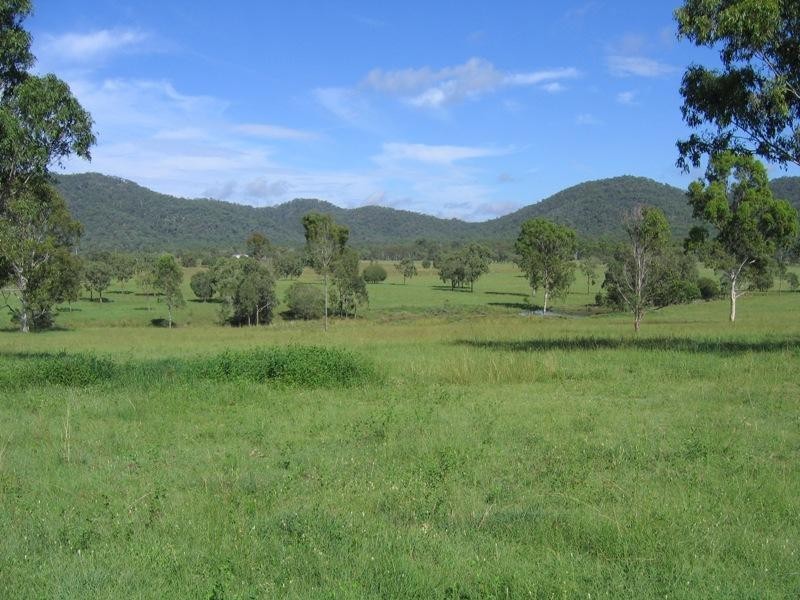 46663 Bruce Highway, Bororen QLD 4678