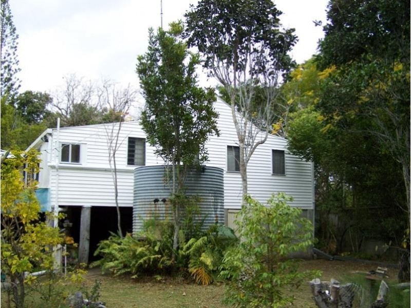 11 Awoonga Dam Road, Benaraby QLD 4680