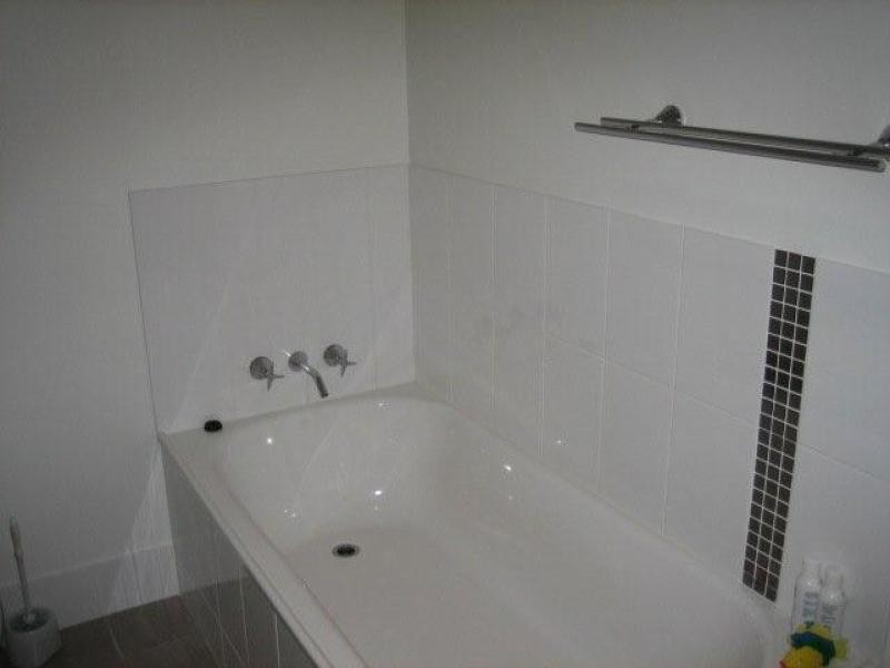 Apartment 12/8 a Wyndham Avenue, Boyne Island QLD 4680