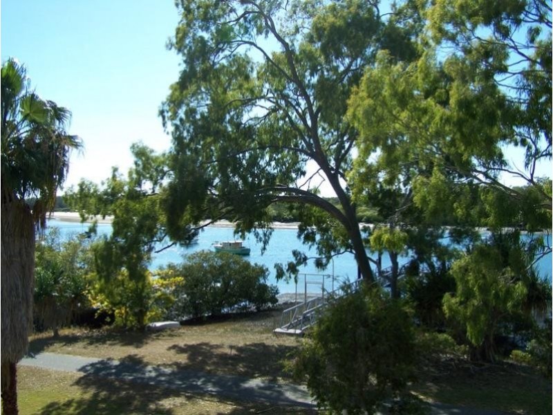 Apartment 12/8 a Wyndham Avenue, Boyne Island QLD 4680