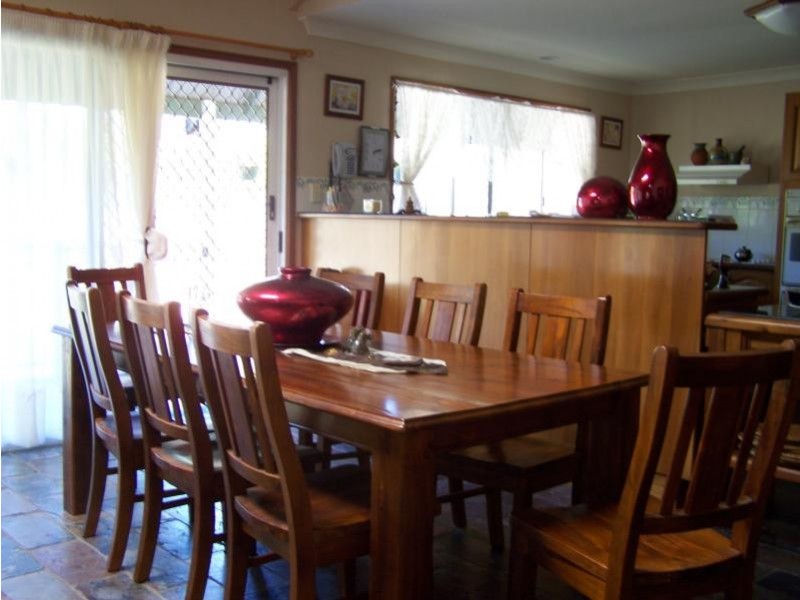 256 Rodds Bay Road, Iveragh QLD 4680