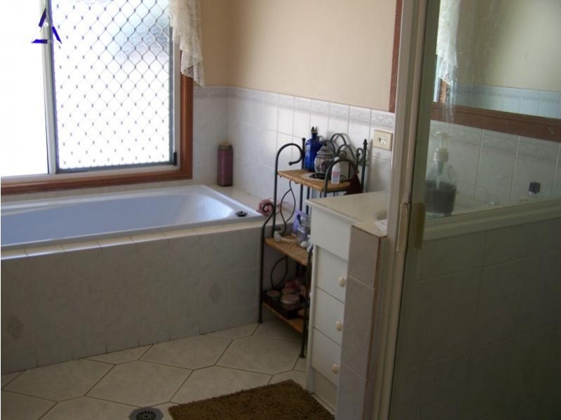 256 Rodds Bay Road, Iveragh QLD 4680