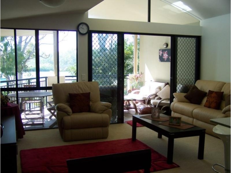 Apartment 10/8 a Wyndham Avenue, Boyne Island QLD 4680