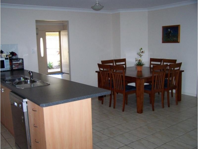 1 Ronald Crescent, Benaraby QLD 4680