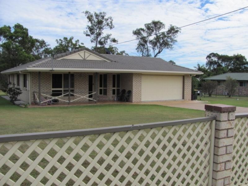 8 Silverton Drive, Tannum Sands QLD 4680