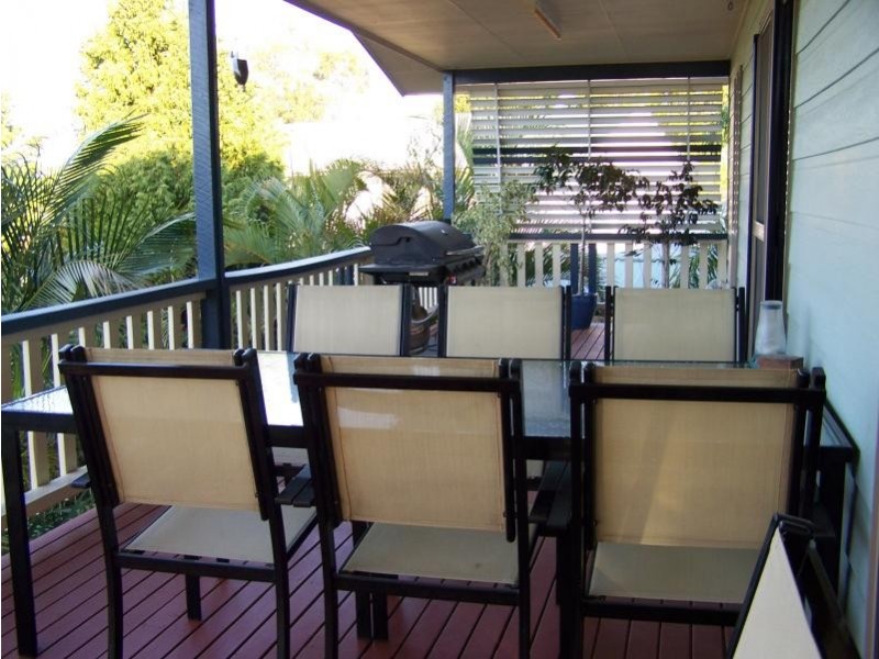 4 Lomandra Street, Boyne Island QLD 4680