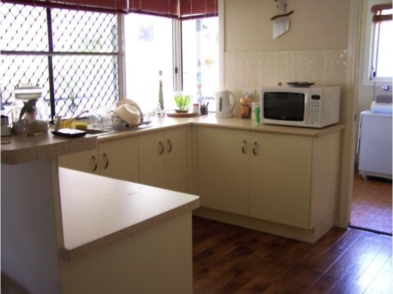 11 Davina Street, Boyne Island QLD 4680