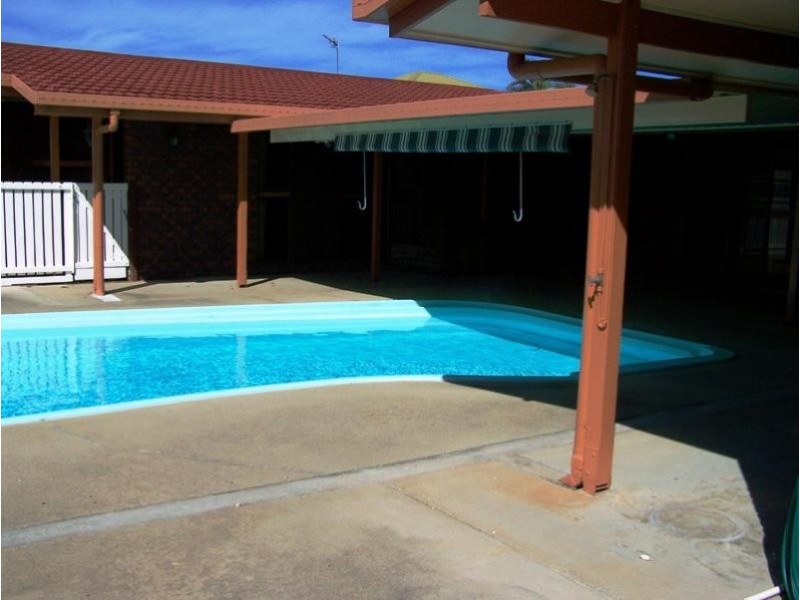 48 Booth Avenue, Tannum Sands QLD 4680