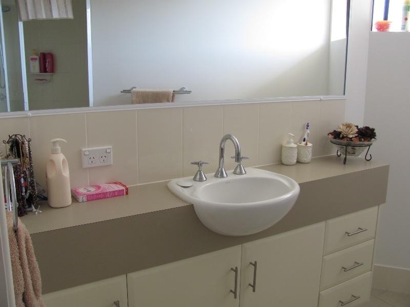Apartment 16/8 A Wyndham Avenue, Boyne Island QLD 4680