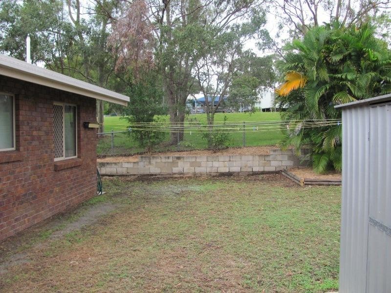 35 Latrobe Street, Tannum Sands QLD 4680