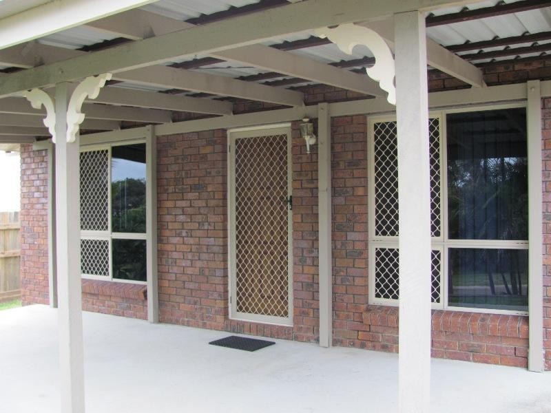 35 Latrobe Street, Tannum Sands QLD 4680